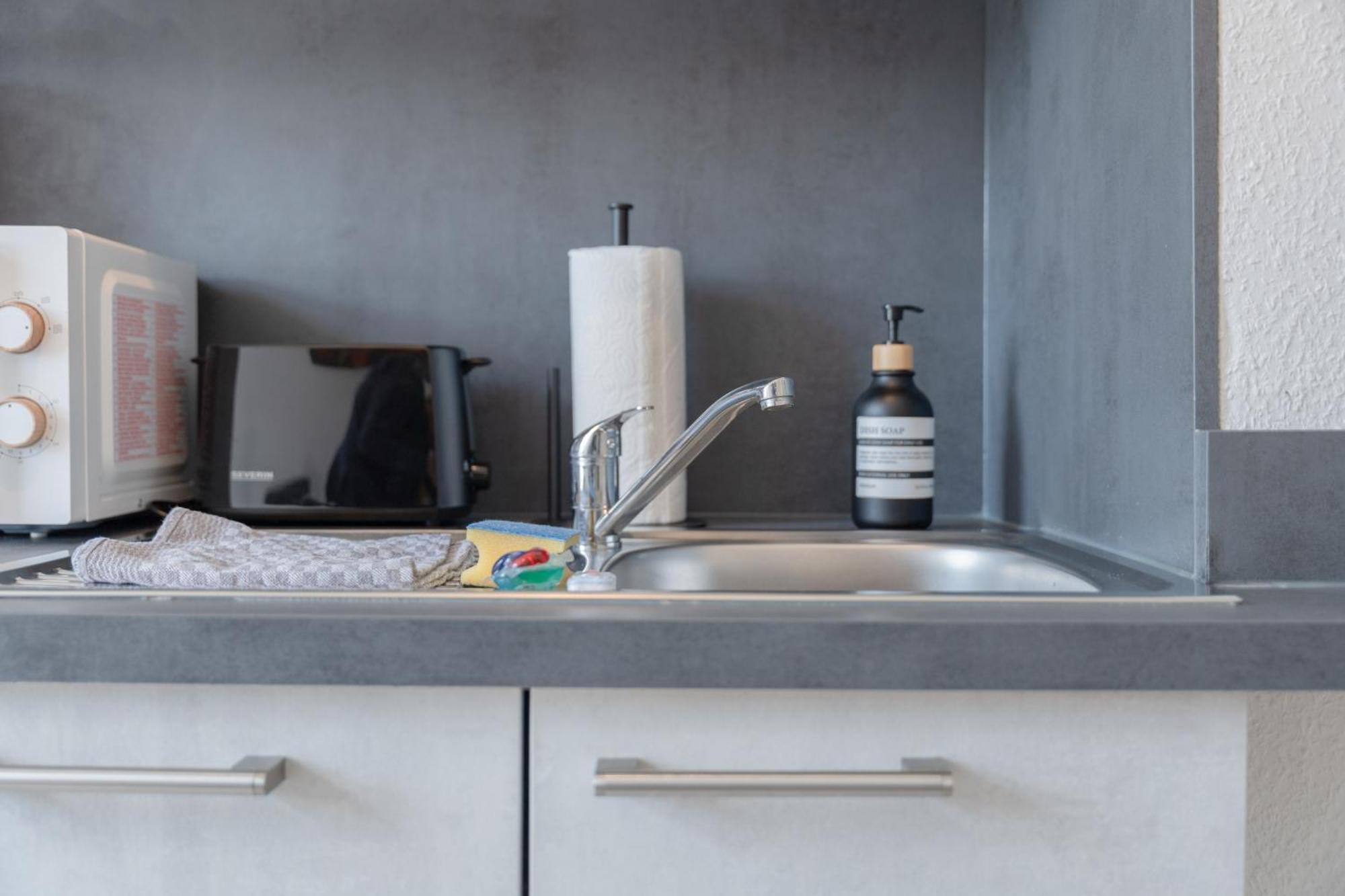 Modernes Apartment In Top Lage Komfortabel Eingerichtet Mit Arbeitsplatz Und Kueche - Geibelsuite Hannover Exteriér fotografie