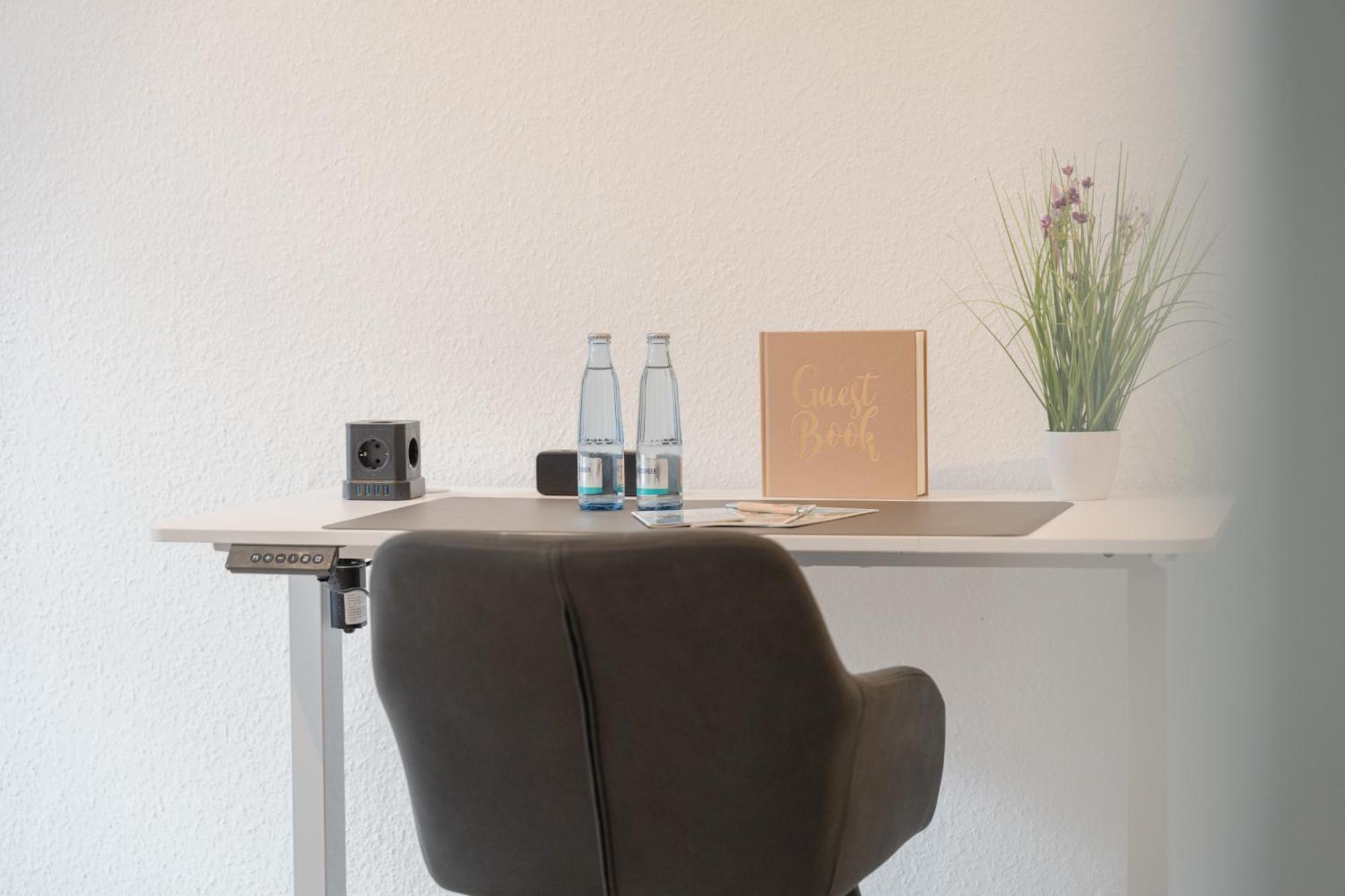 Modernes Apartment In Top Lage Komfortabel Eingerichtet Mit Arbeitsplatz Und Kueche - Geibelsuite Hannover Exteriér fotografie